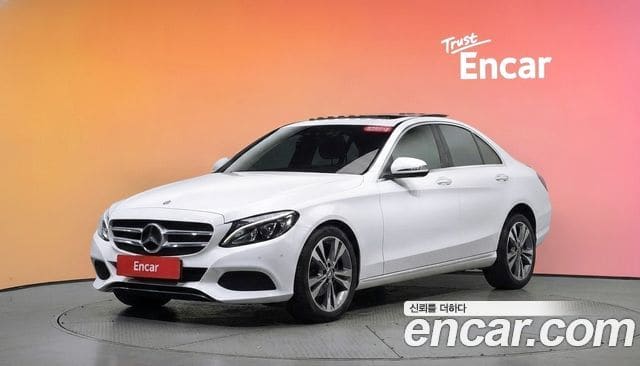 Mercedes-Benz C-Class — фото 1