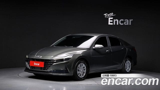Hyundai Avante — фото 1