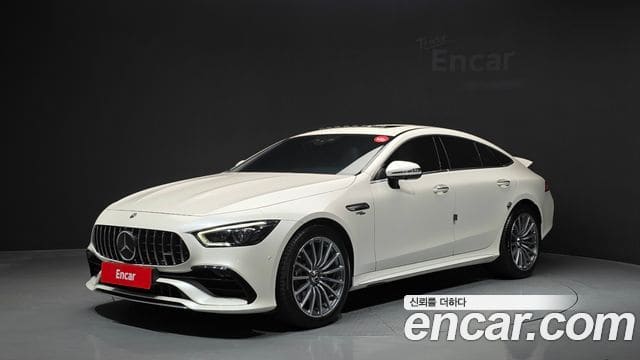 Mercedes-Benz AMG GT — фото 1