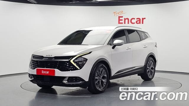 Kia Sportage — фото 1