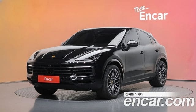 Porsche Cayenne — фото 1