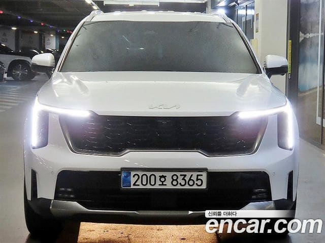 Kia Sorento — фото 1