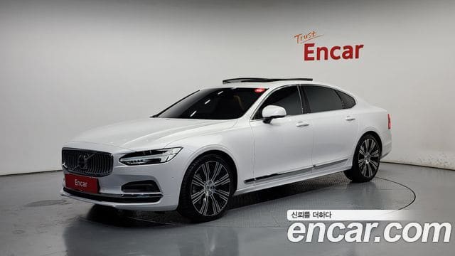 Volvo S90 — фото 1