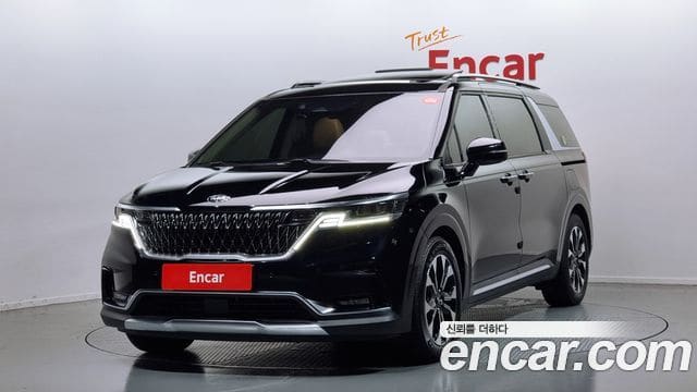 Kia Carnival — фото 1