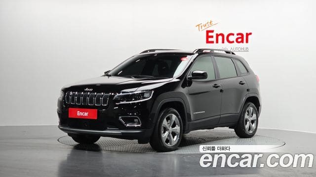 Jeep Cherokee — фото 1