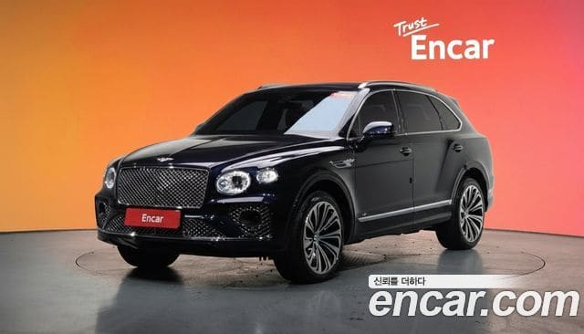 Bentley Bentayga — фото 1