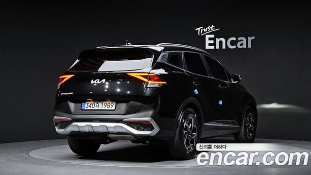 Kia Sportage — фото 1