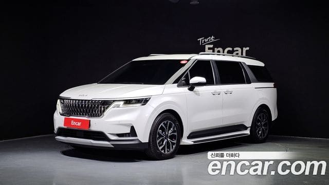 Kia Carnival — фото 1
