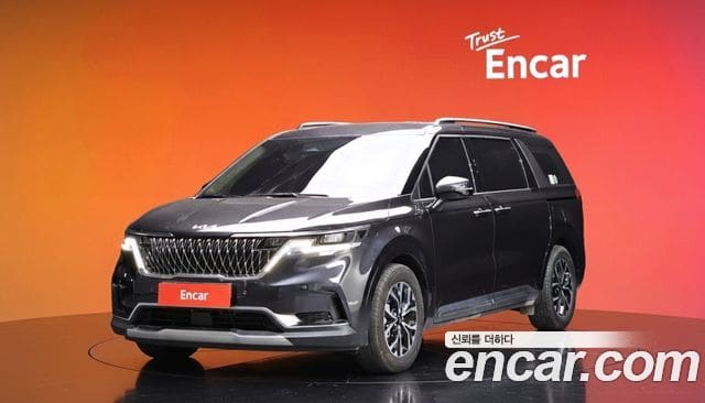 Kia Carnival — фото 1
