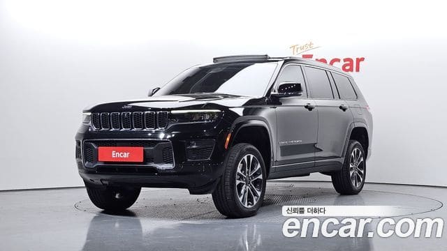 Jeep Grand Cherokee — фото 1