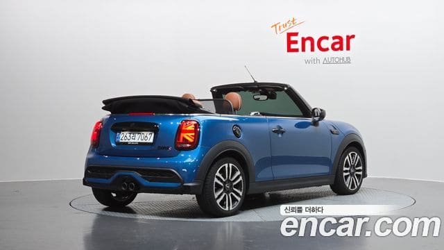 Mini Cooper S Convertible — фото 1