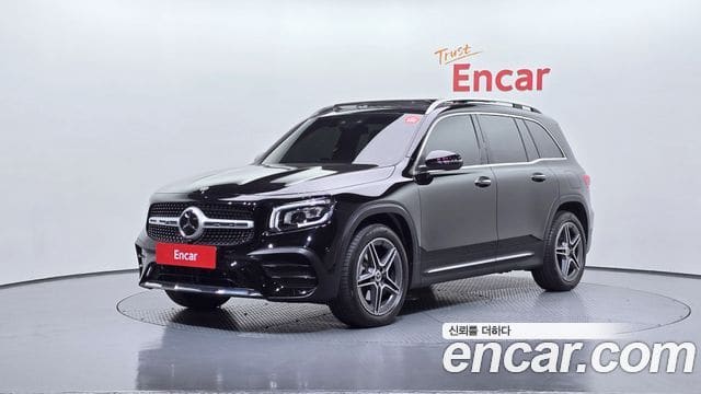 Mercedes-Benz GLB-Class — фото 1