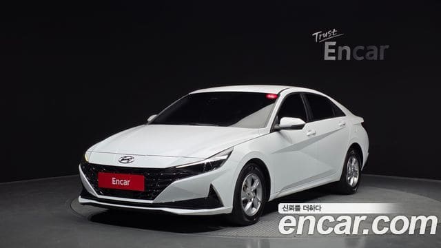 Hyundai Avante — фото 1