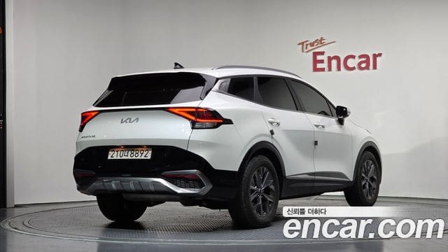 Kia Sportage — фото 1