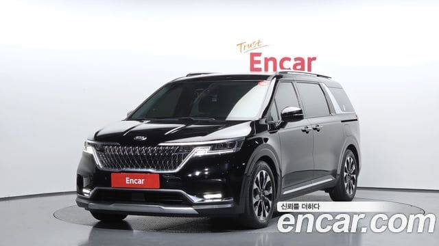 Kia Carnival — фото 1