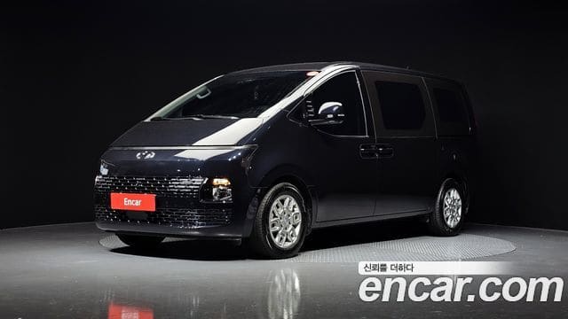 Hyundai Staria — фото 1