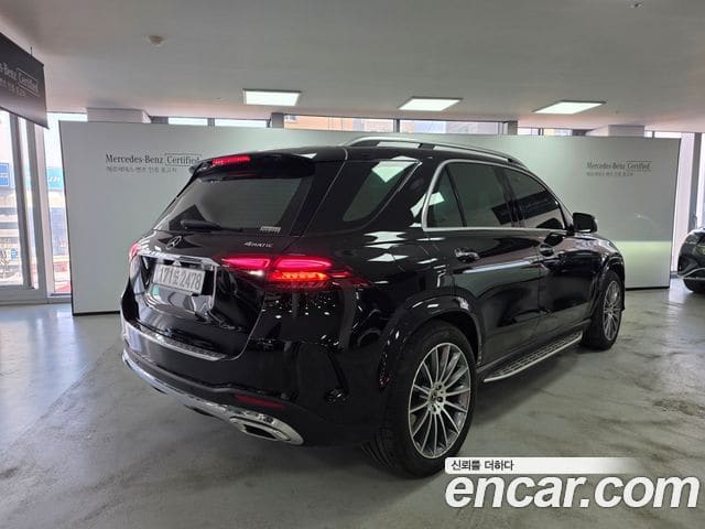 Mercedes-Benz GLE-Class — фото 1