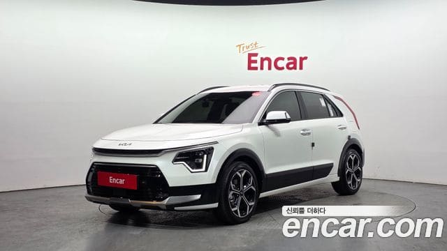 Kia Niro — фото 1
