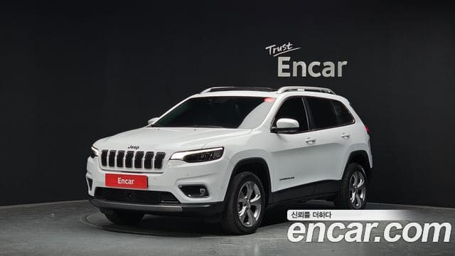 Jeep Cherokee — фото 1