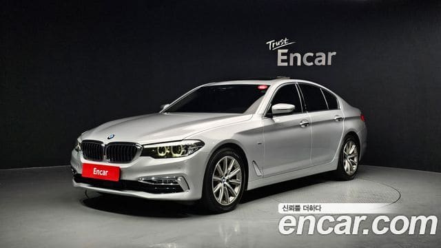 BMW 5 Series — фото 1