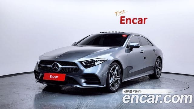 Mercedes-Benz CLS-Class — фото 1