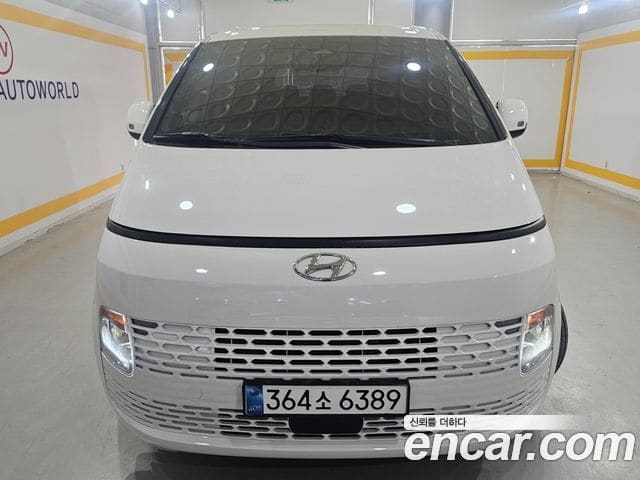 Hyundai Staria — фото 1