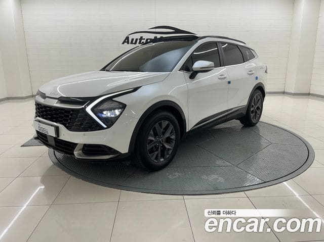 Kia Sportage — фото 1