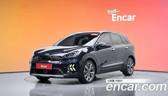 Kia Niro — фото 1
