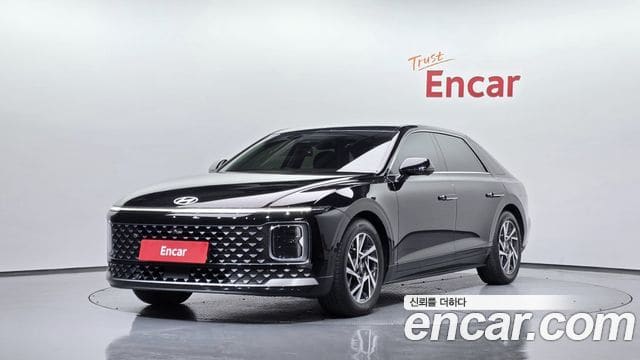Hyundai Grandeur — фото 1