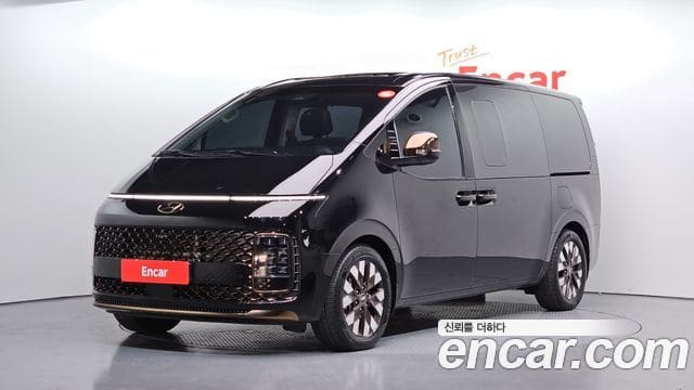 Hyundai Staria — фото 1