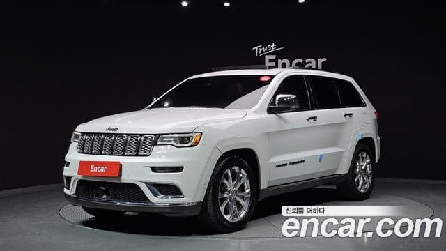 Jeep Grand Cherokee — фото 1