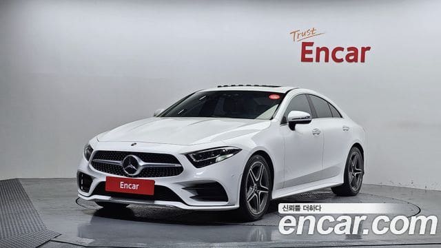 Mercedes-Benz CLS-Class — фото 1
