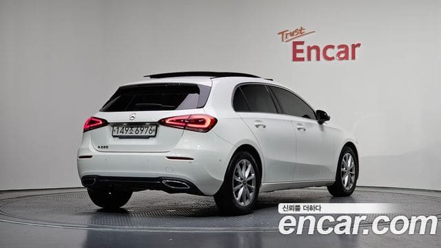 Mercedes-Benz A-Class — фото 1