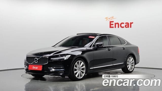 Volvo S90 — фото 1