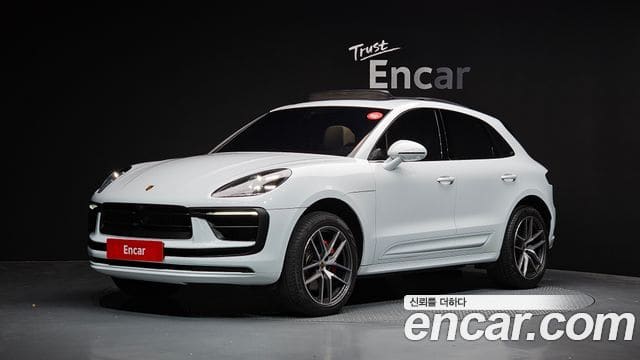 Porsche Macan — фото 1