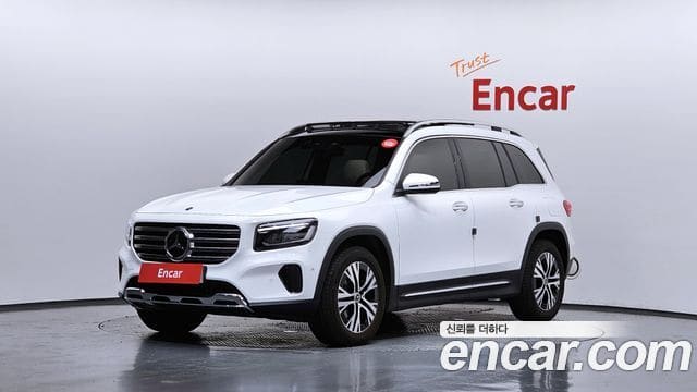 Mercedes-Benz GLB-Class — фото 1
