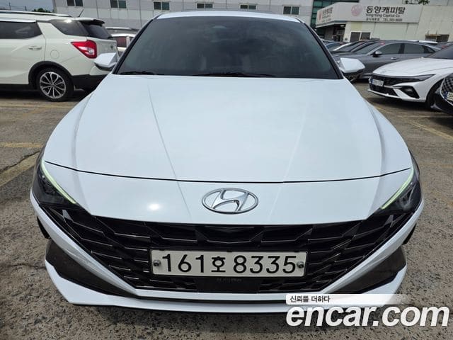 Hyundai Avante — фото 1