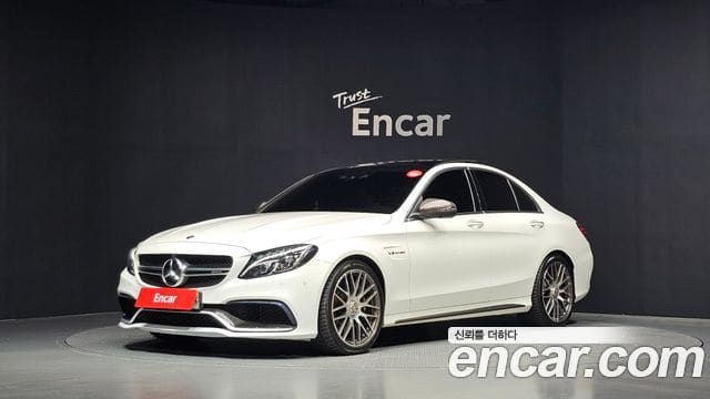 Mercedes-Benz C-Class — фото 1