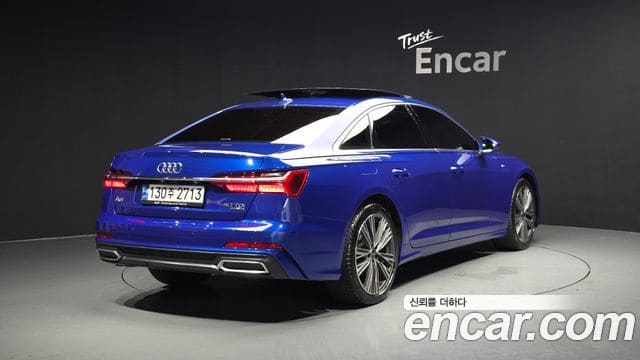 Audi A6 — фото 1