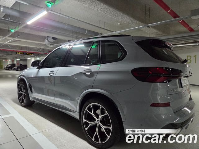 BMW X5 — фото 1