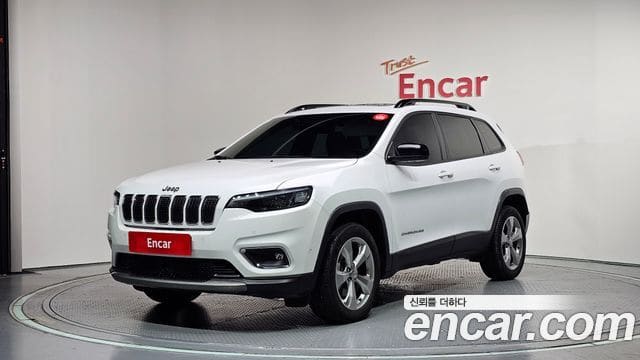 Jeep Cherokee — фото 1