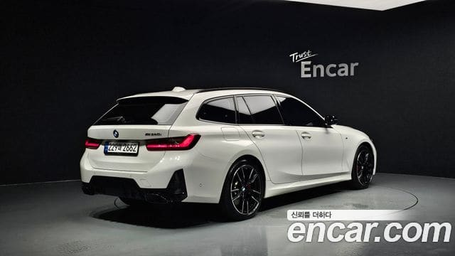 BMW 3 Series — фото 1