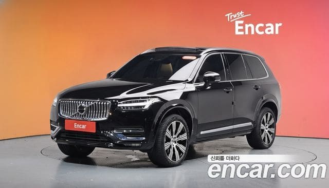 Volvo XC90 — фото 1