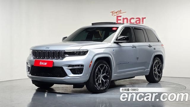 Jeep Grand Cherokee — фото 1