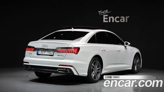 Audi A6 — фото 1