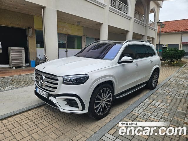 Mercedes-Benz GLS-Class — фото 1