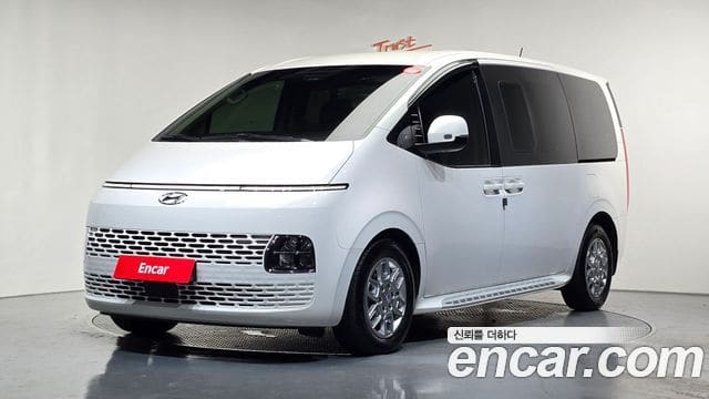 Hyundai Staria — фото 1