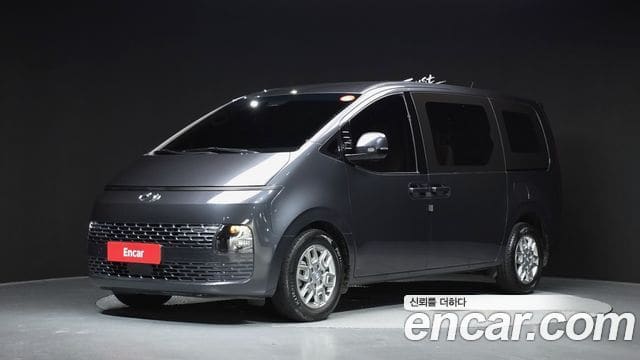 Hyundai Staria — фото 1