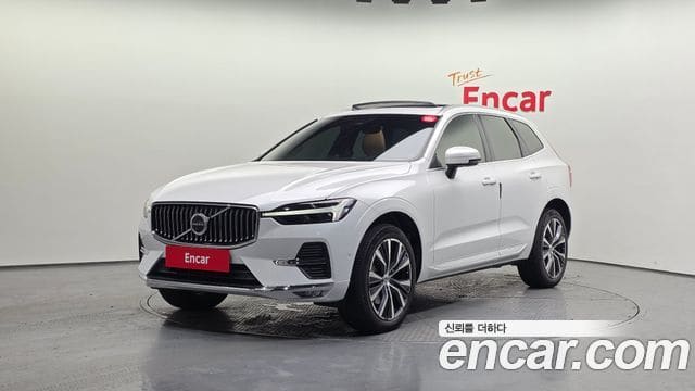 Volvo XC60 — фото 1