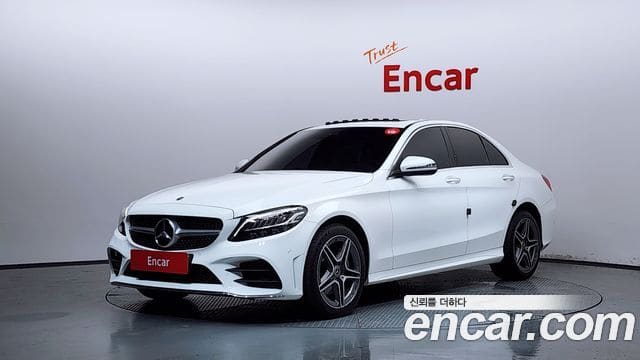 Mercedes-Benz C-Class — фото 1
